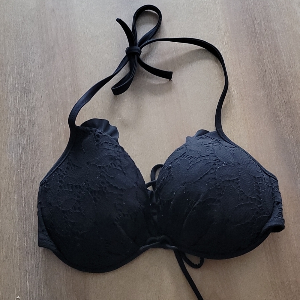 Victoria’s Secret Black Eyelet Lace Ruffle Bikini Top 36D